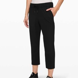 Lululemon On the Fly Crop *23"Black